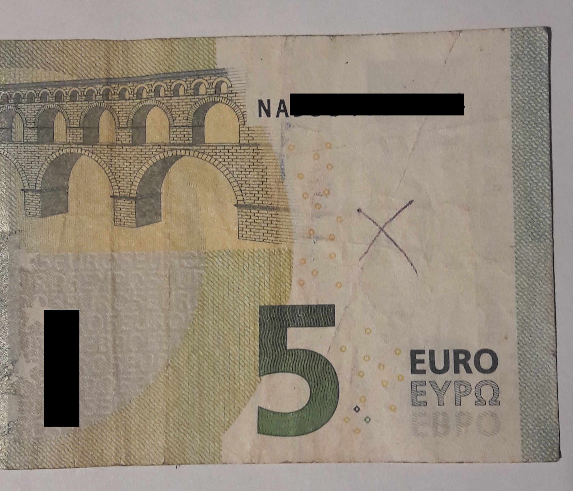 5€ N.N Croix au stylo bille.jpg