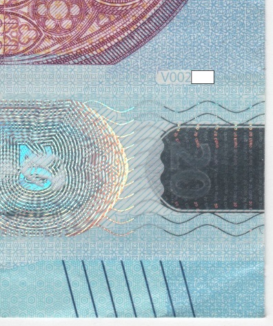 20V002.jpg