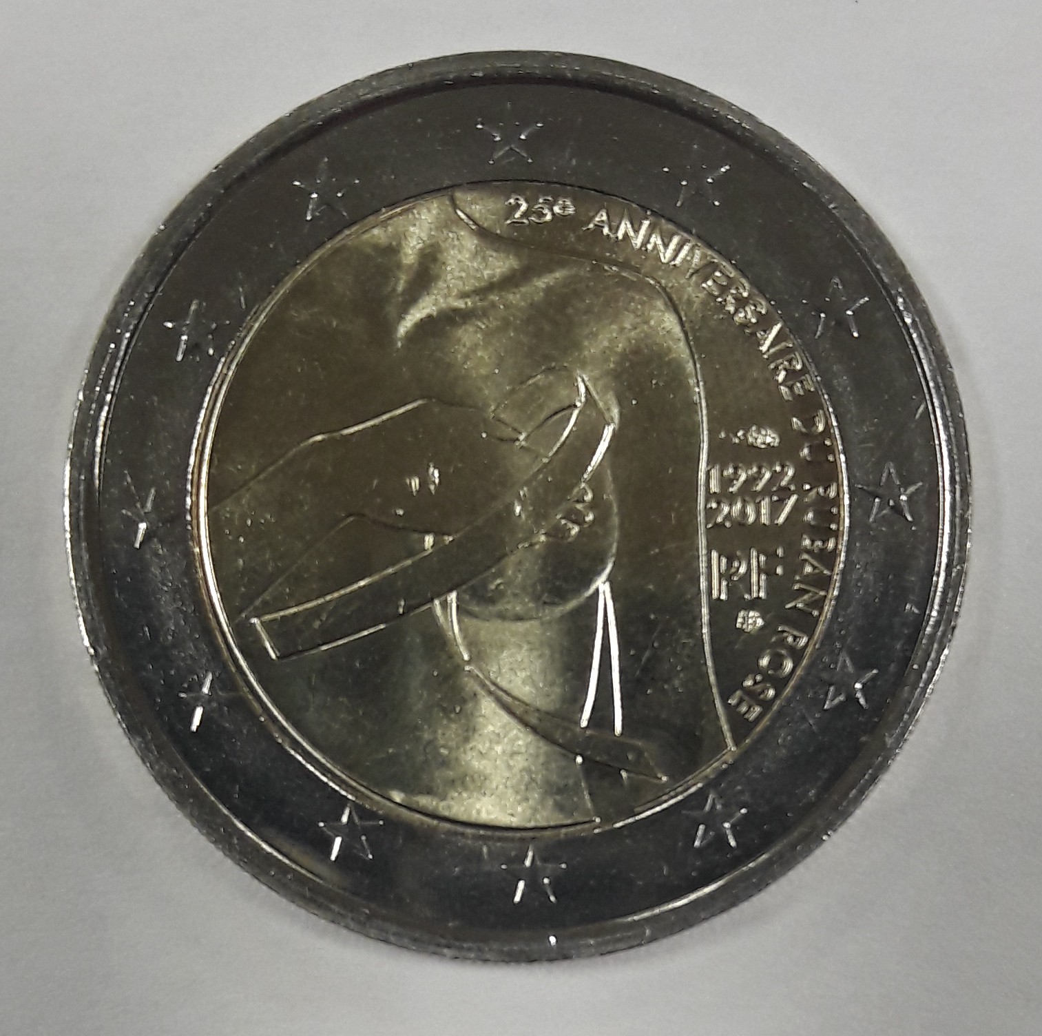 2€ France 2017 Ruban Rose.jpg