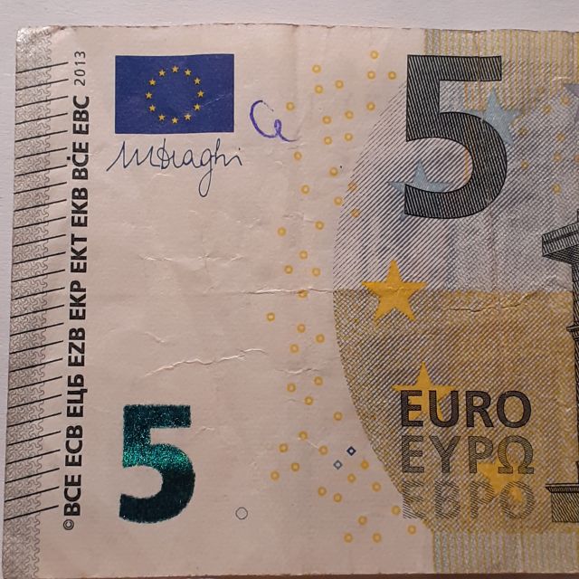 Ce.jpg