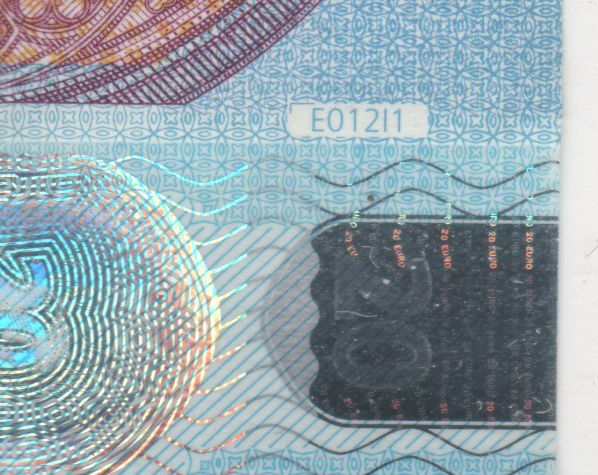 20e012.jpg