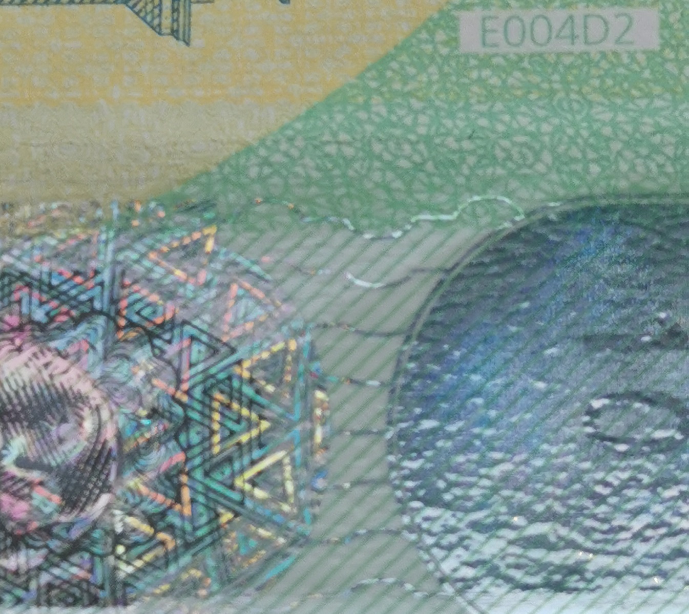 100e004.jpg