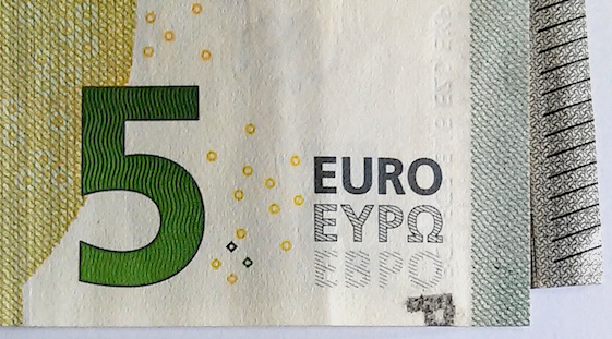 EBT157294191.jpg